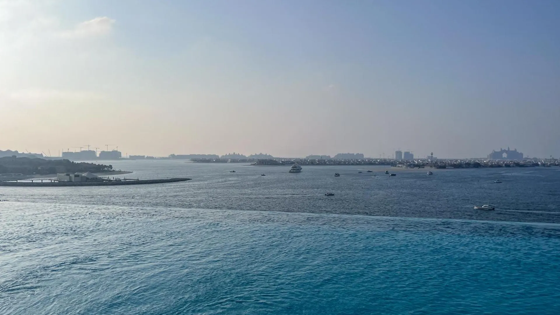 Apartment 2Br Coastal Luxury Retreat At Emaar Beachfront Dubai United Arab Emirates